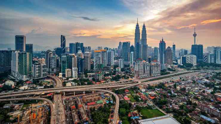 Malaysia’s participation in trade pacts left hanging in the air